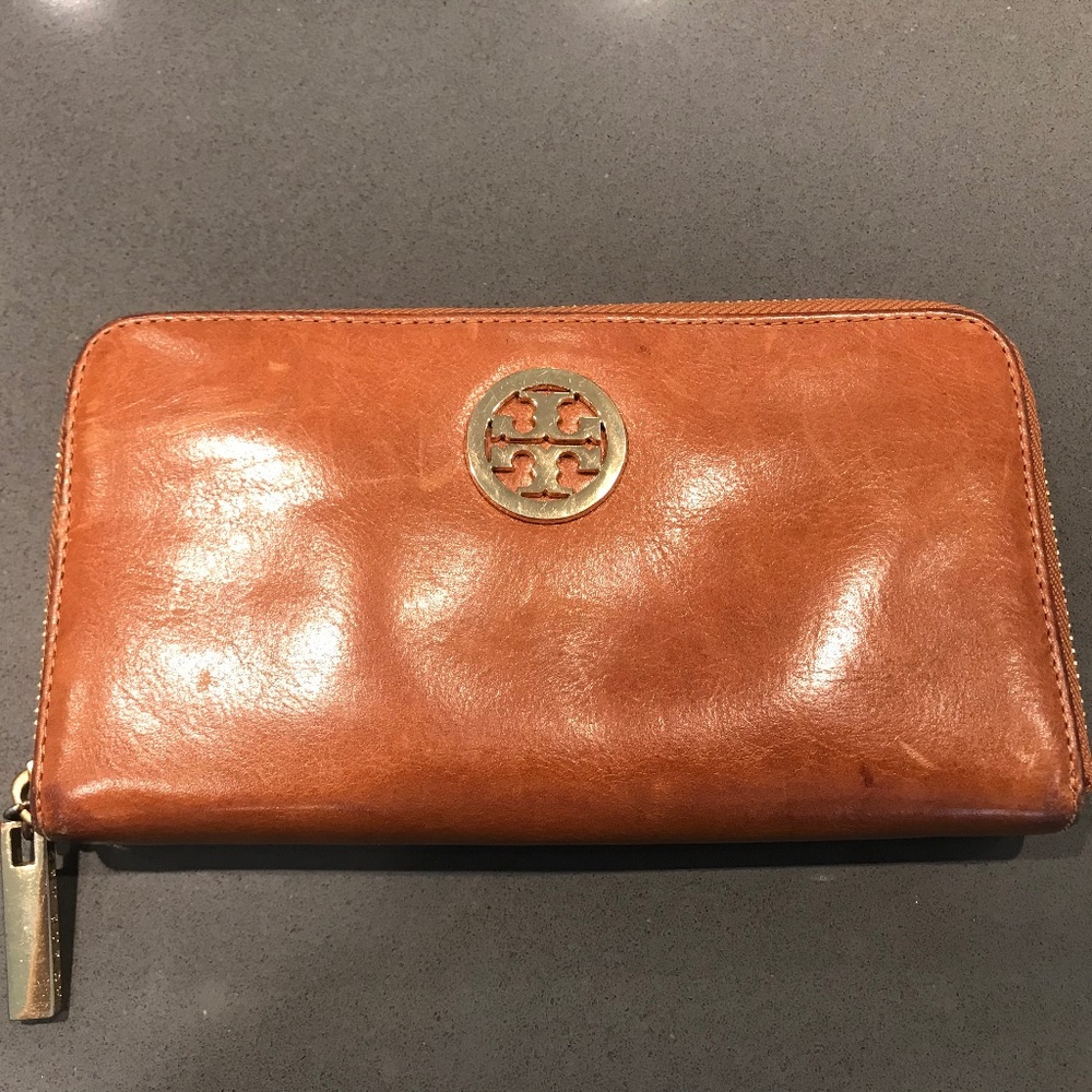 Tory Burch | Leather Zip Continental Wallet